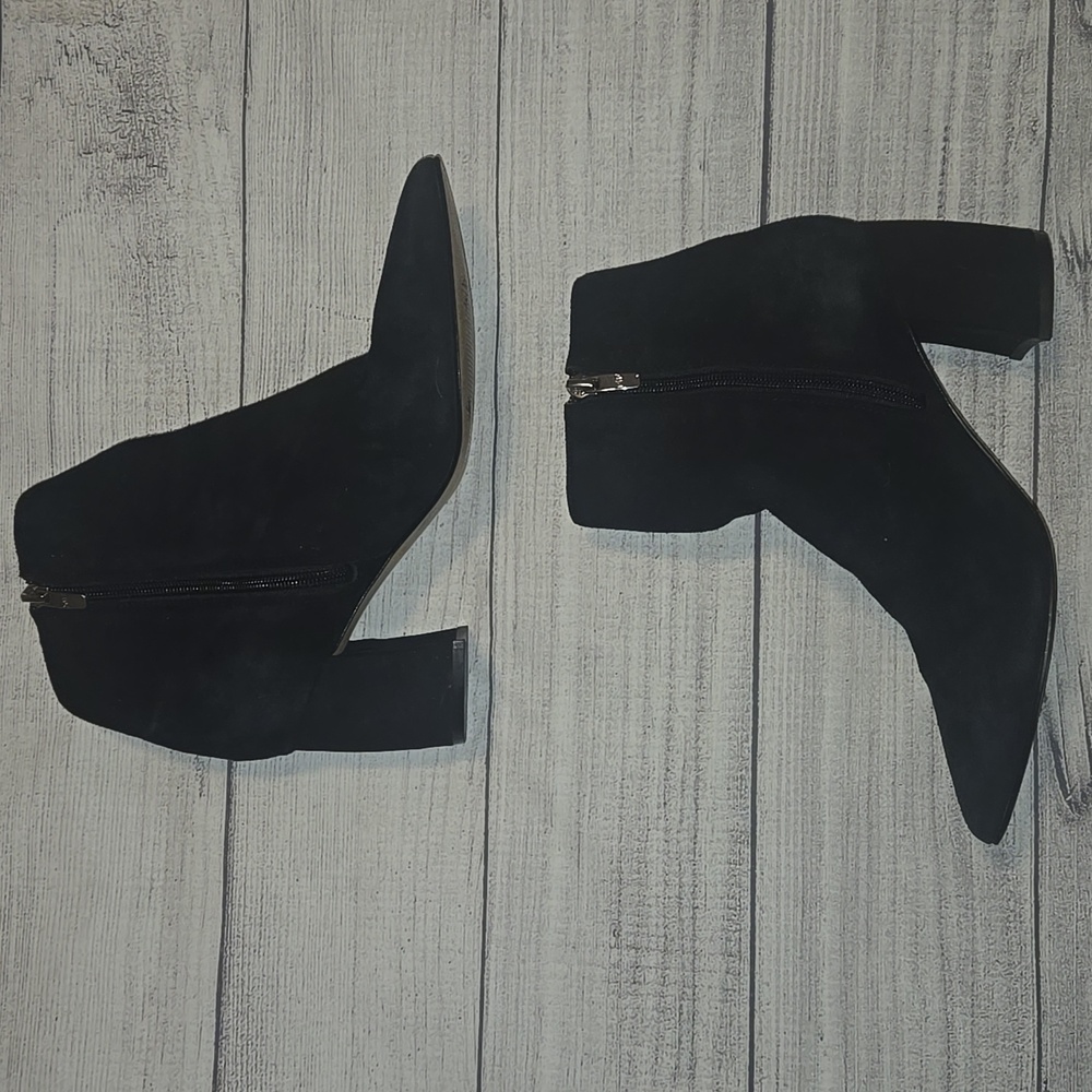 Marc Fisher Retire Pointed Toe Block Heel Suede Leather Booties Black Size 8 - Picture 3 of 8